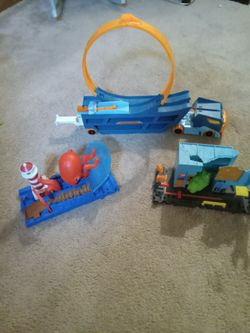 Hotwheels Stunt&go Traveling Track Set