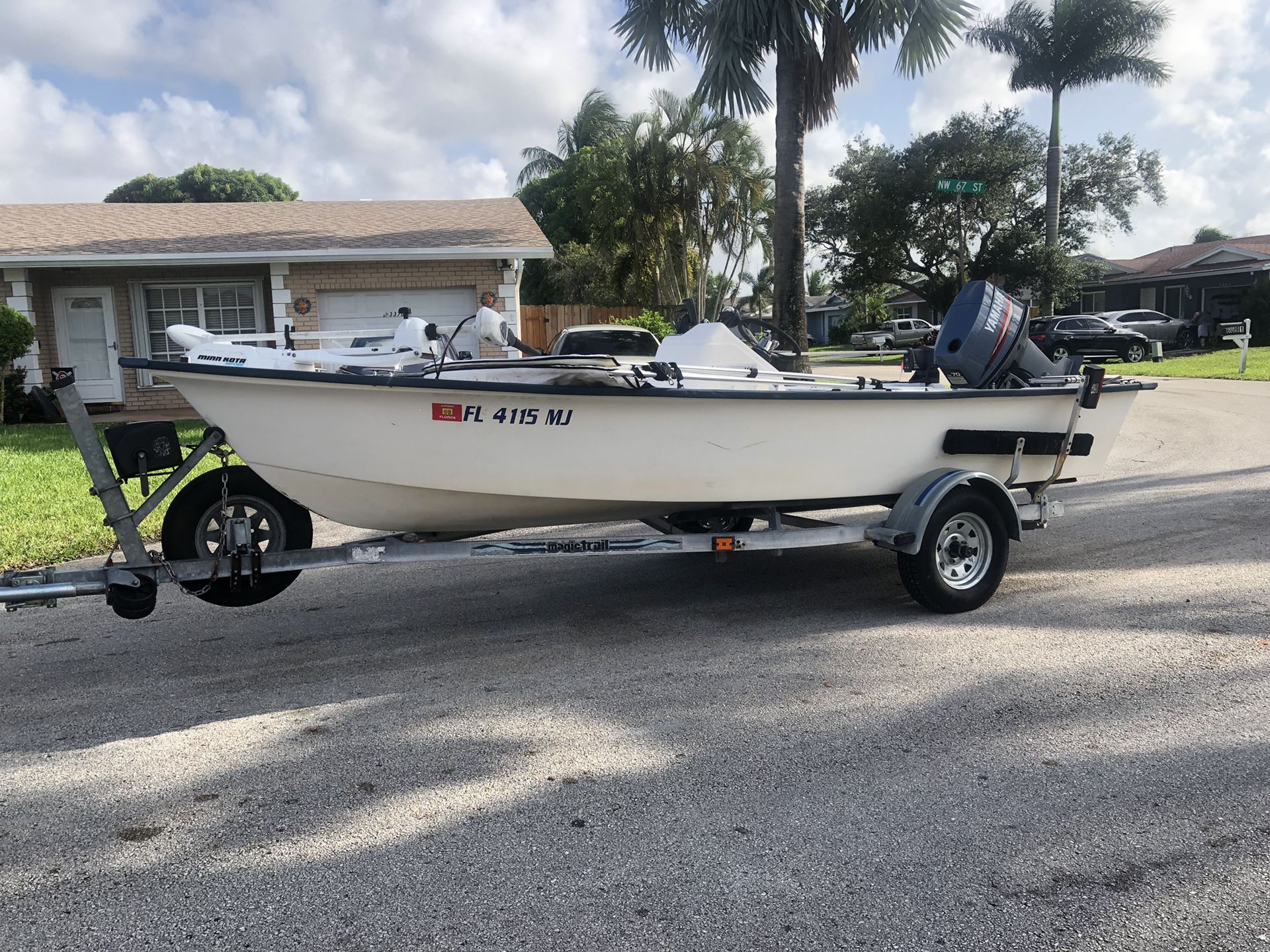 2003 Palm Beach Hull + Trailer!!! Trolling motor, power pole, gps and fish-finder!!!