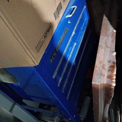Us General 6 Drawer Tool Box Blue