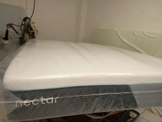 🛌🏽💤💤💤 $599 size California king now available 📢📢📢