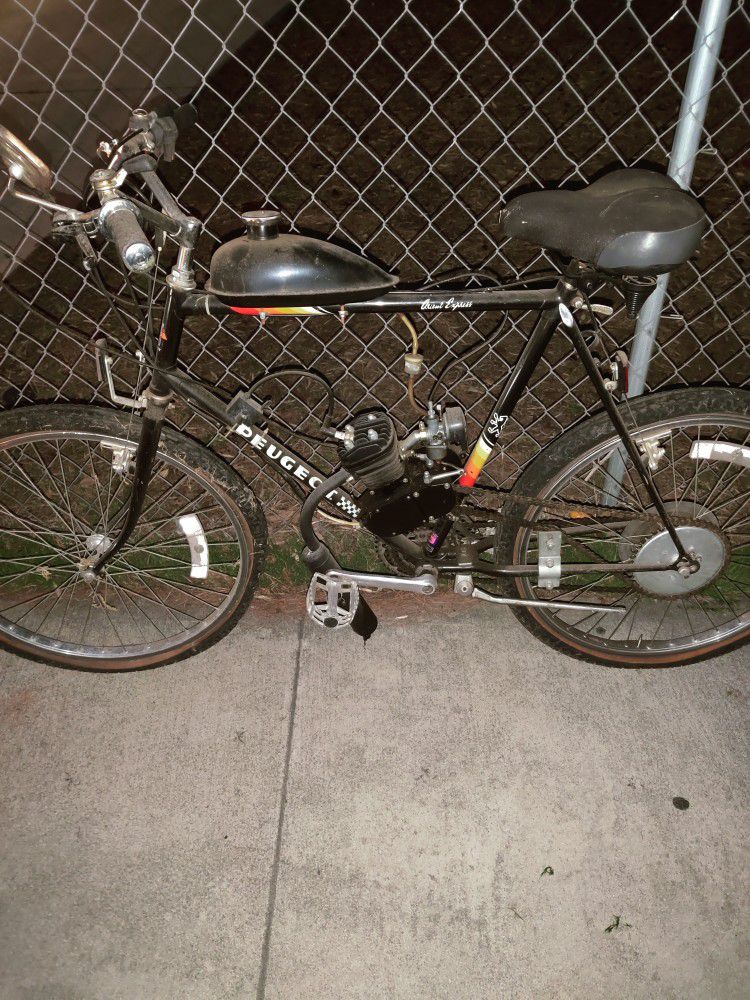 Free Bike With Flat Tires And Small Motor 