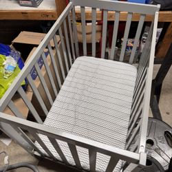 Mini Crib With Mattress