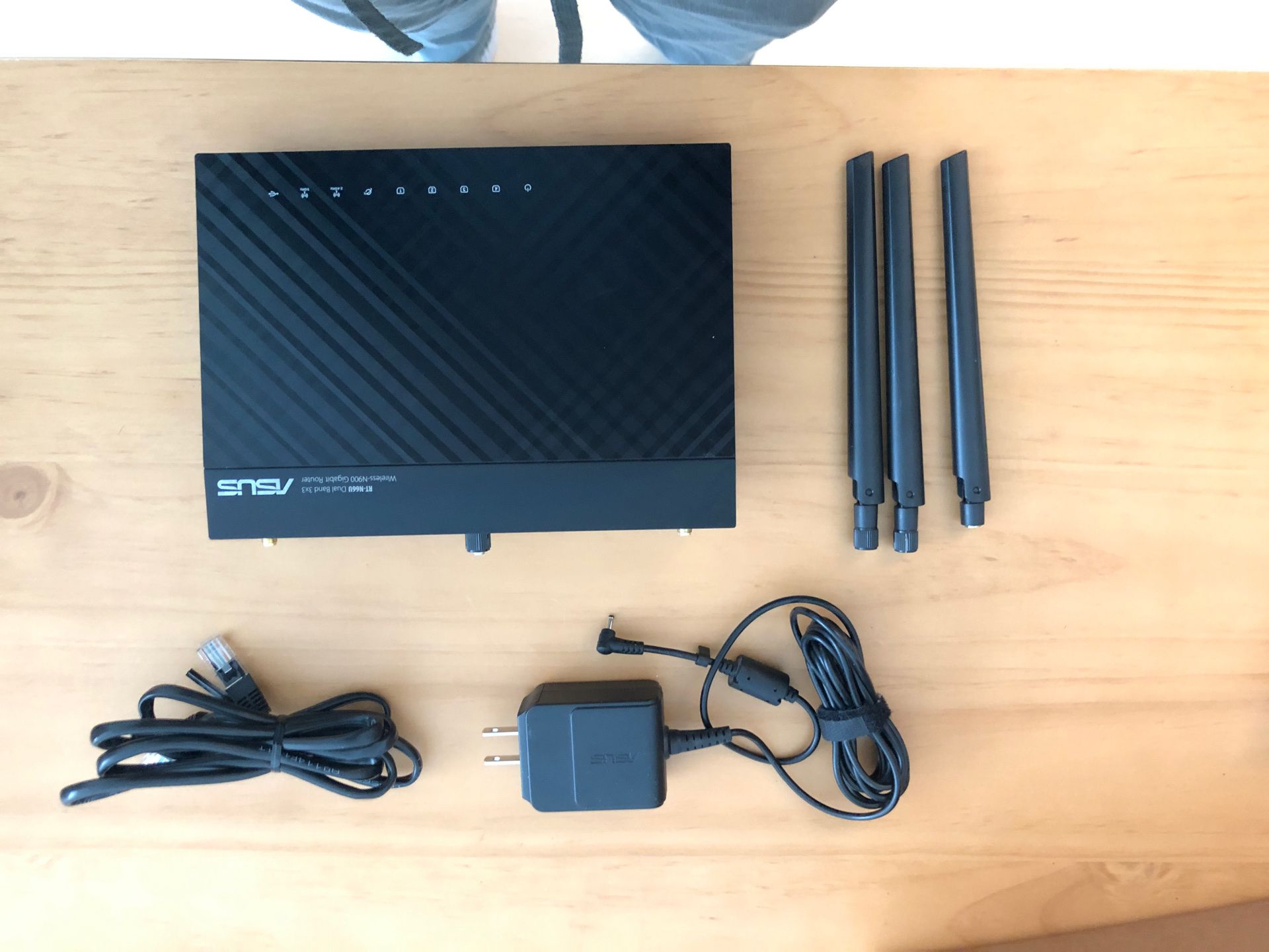 Asus wireless-n900 gigabit router