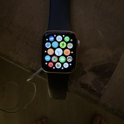 Apple Series 5 Watch 