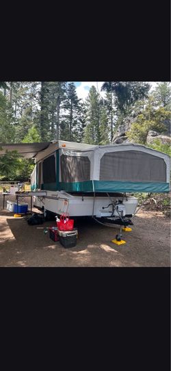 STAR CRAFT TENT TRAILER