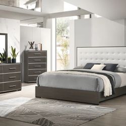 Sharpe Brown Bedroom Set - King / Queen - Best Prices