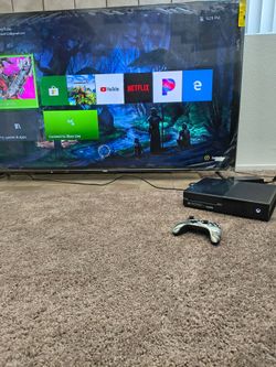Xbox one games and controller