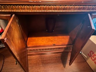 Beautiful China Cabinet - SOLID WOOD $500