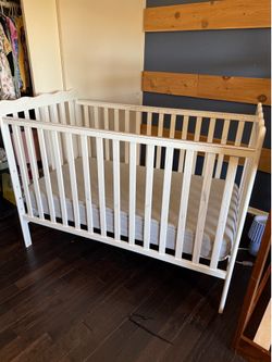Baby crib