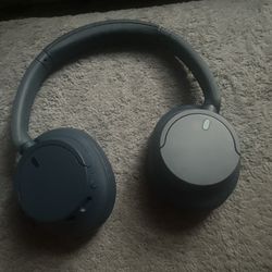 Sony WH-CH720N Noise Canceling Wireless Bluetooth Headphones - Built-in Microphone - up to 35 Hours Battery Life and Quick Charge - Blue