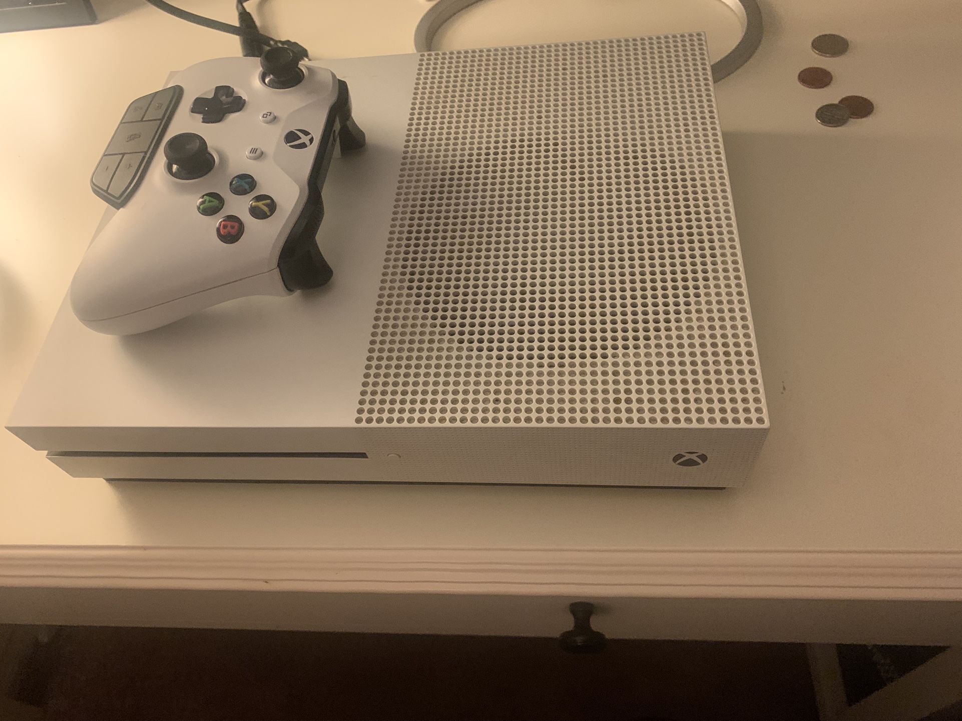 Xbox One S(White)