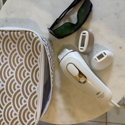 Braun Silk-Expert Pro 5 IPL Hair Removal System