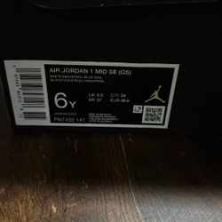 Jordan 1 MID SE (GS)