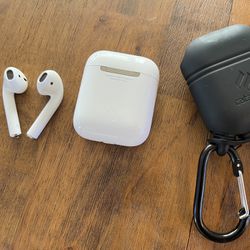 Apple AirPods 2nd generation AirPods with Catalyst case & carabiner