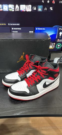Jordan 1 mid