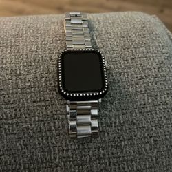 Apple Watch SE 