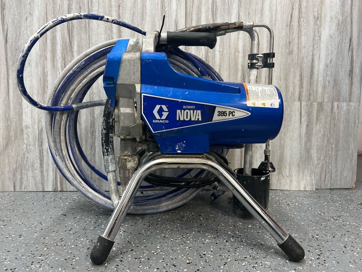 Graco Ultra 395 PC Airless Paint Sprayer - Stand (PO1019769)