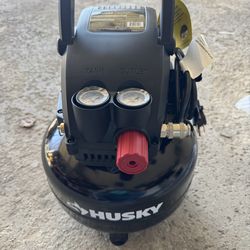 Husky 3 Gal. 120 PSI Air Compressor Portable Electric Oil-Free Light Duty Pancake with Fold Down Han