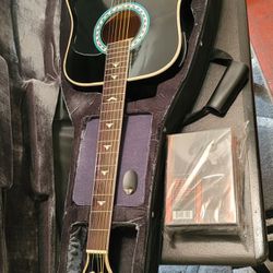 ESTEBAN TURQUOISE MASTER CLASS SERIES MODEL T-300 ACOUSTIC-ELECTRIC GUITAR IN BLACK COLOR. 