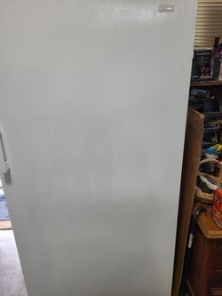 Upright freezer