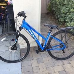 Fuji Traverse 1.6 Female Bike