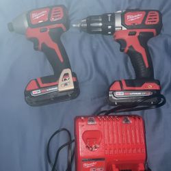 M18 Milwaukee Drill Set