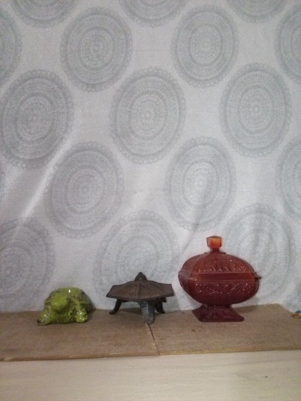 Vintage Jeannette Candy Dish Vintage Pagoda Lantern Ceramic Fertility Turtle 