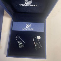 NEW Swarovski Teardrop Crystal Earrings