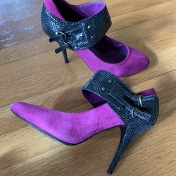 Steve Madden Size 6 Purple Suede and Snake Skin Leather 