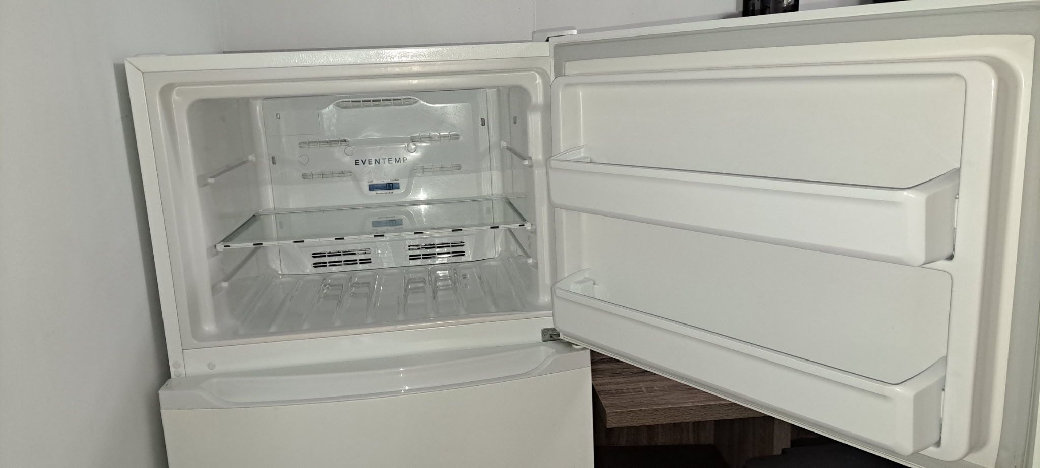 White-Fridge | Brand: Frigidaire