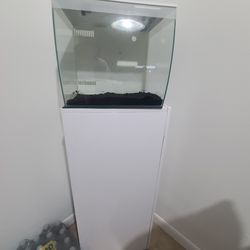 Fluval 15 Gallon Tank With Stand