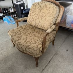 ASAP PICKUP Vintage Wooden Accent Chair
