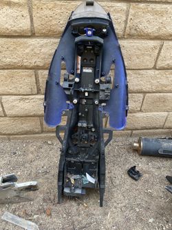 04-06 Yamaha r1 subframe