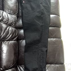 Levi’s Jeans 541. 42/30 New.