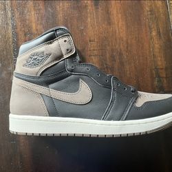 Nike Jordan 1 Retro OG High Palomino 9.5 NIB