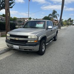 2002 Chevy Silverado 2500 8.1 Liter Engine Adison 1000 Trans 