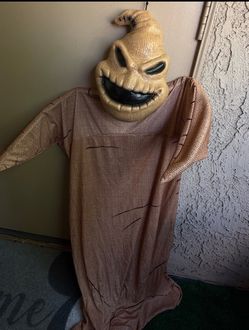 Oogie Boogie Halloween 50” decor hanging