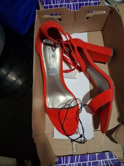 Worthington Vibrant Red High Heels Size 8.5 W new
