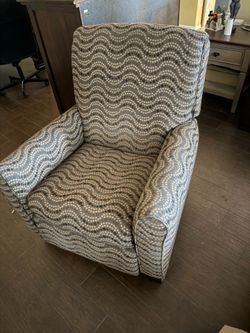 Reclining Chair - Free