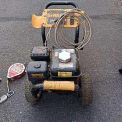 Dewalt Power Washer 