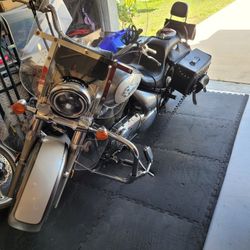 Motorcycle Volusia 2003 EXCELLENT 