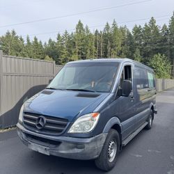 2011 Mercedes Sprinter 2500 Turbo Diesel Van 