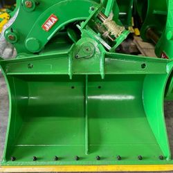  Tilt Bucket 48" inches Bolts on Edge Dual Hydraulic Cylinder for Mini Excavator Hitachi ZX 80 or Simliar Machine. 
