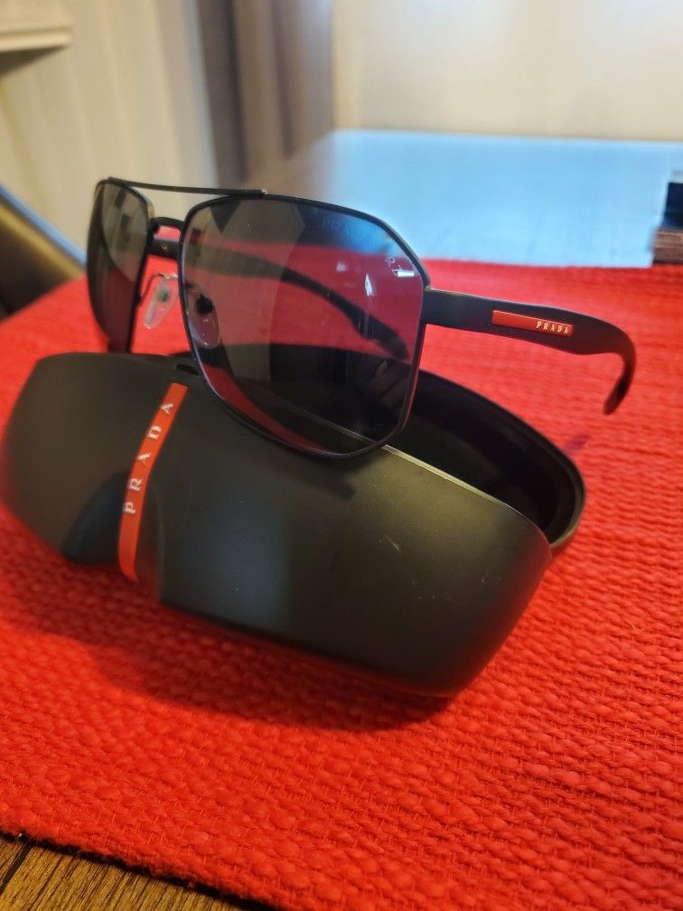 PRADA men's Polarized Sun Glasses
