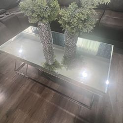 Mirror Table 