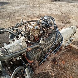 Chevy motor And Transmission 350 Cubic Inch 4 Barrel 4 Bolt Main And 400 Turbo