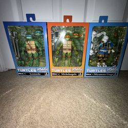 NECA TMNT Usagi Yojimbo Set - Donatello, Mikey, Miyamoto