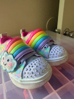 Girls Rainbow Light-Up Rhinestone Sneakers size 7