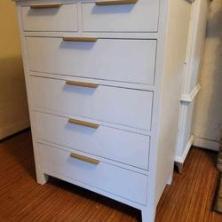 Solid White Dresser With Gold Pulls