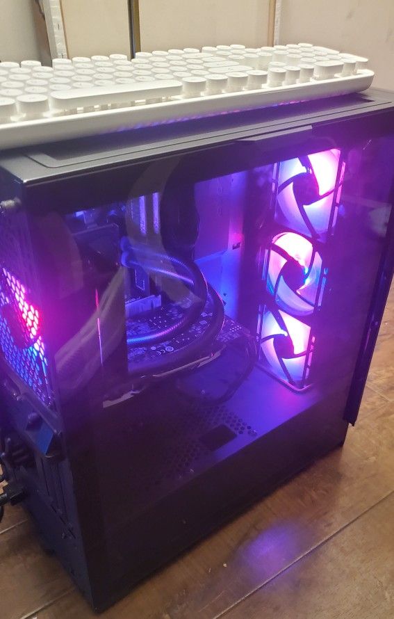 Gaming Tower/Asrock AB350 Pro4/512GB/16GB